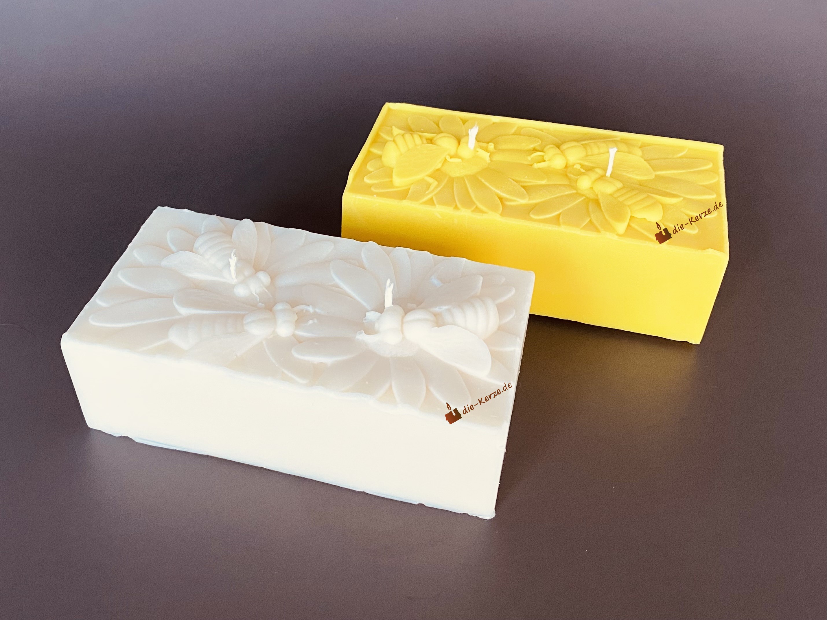 K7090 Silikonform große Blüte mit Bienen 03