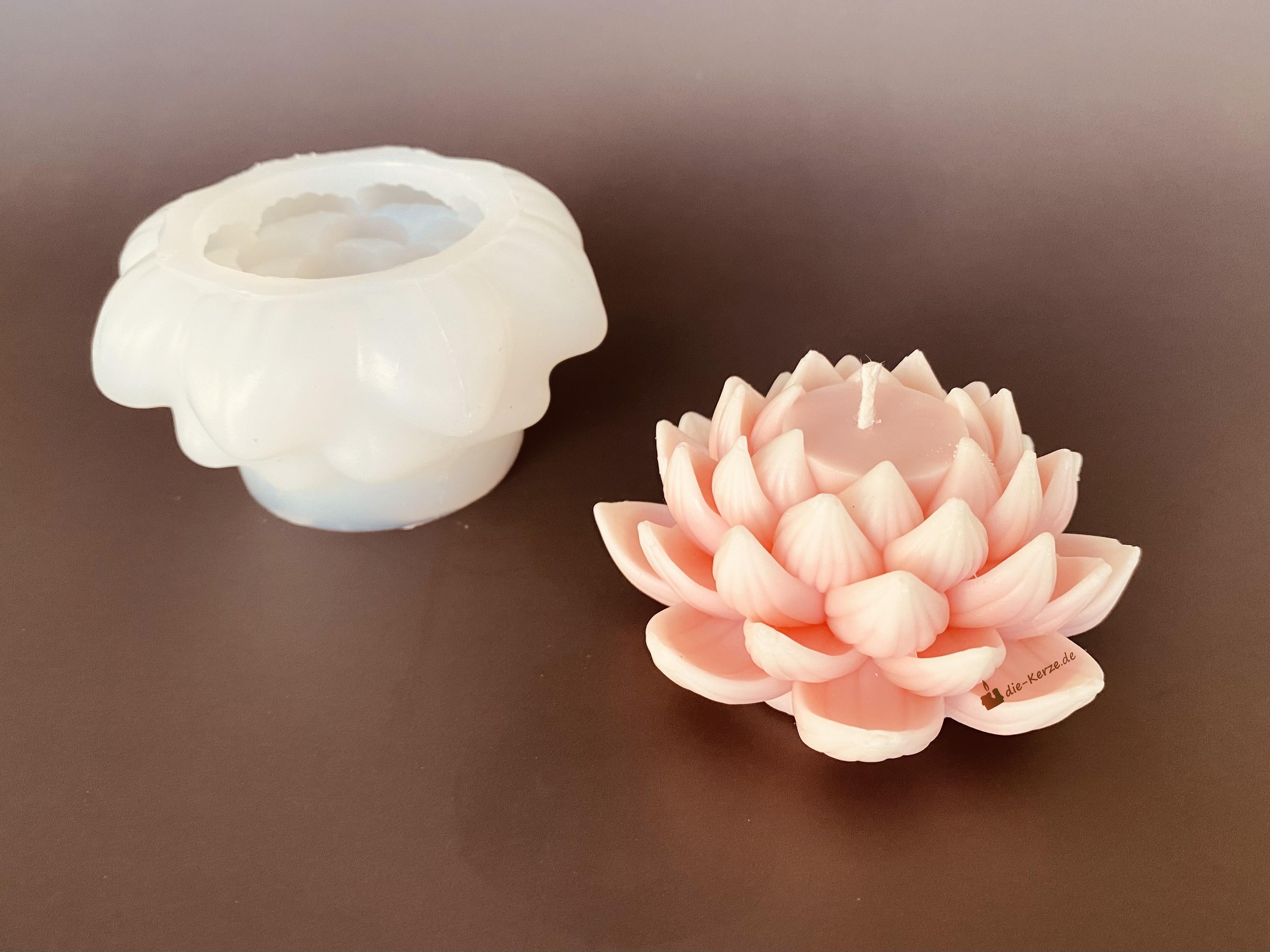 Silikonform klassische Seerose K7066 Silikonform klassische Seerose 01