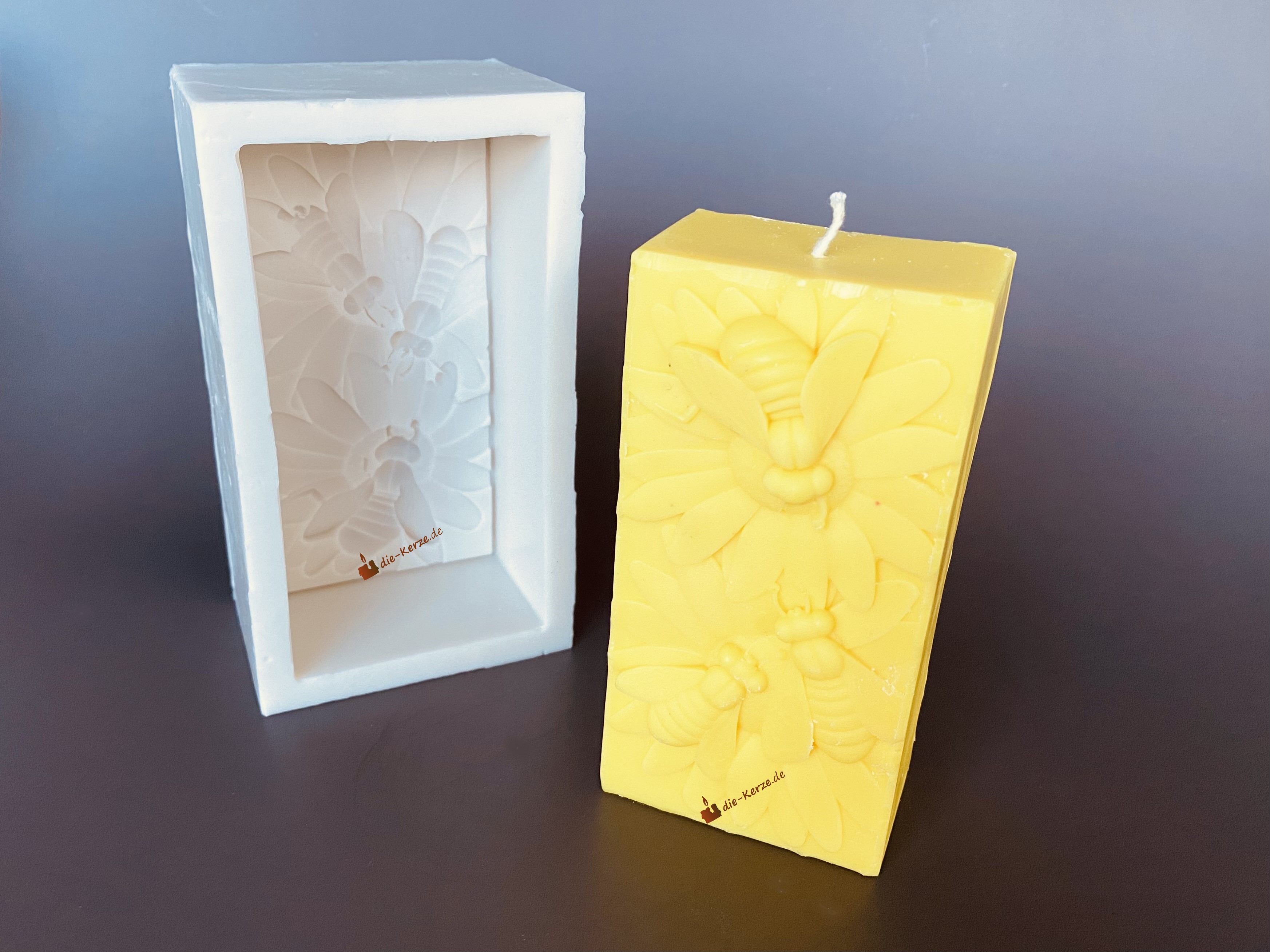 K7090 Silikonform große Blüte mit Bienen 02