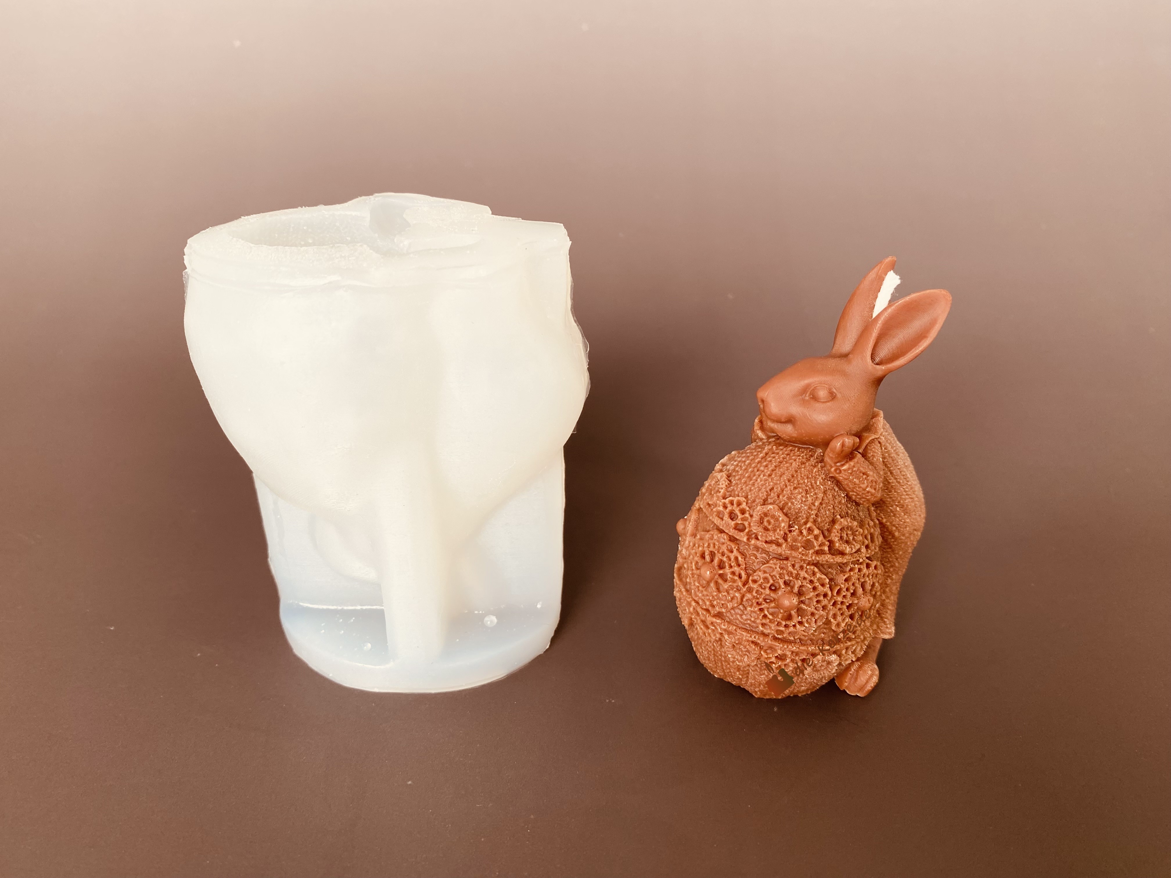 Silikonform kleiner Bruder Osterhase  Silikonform kleiner Bruder Osterhase