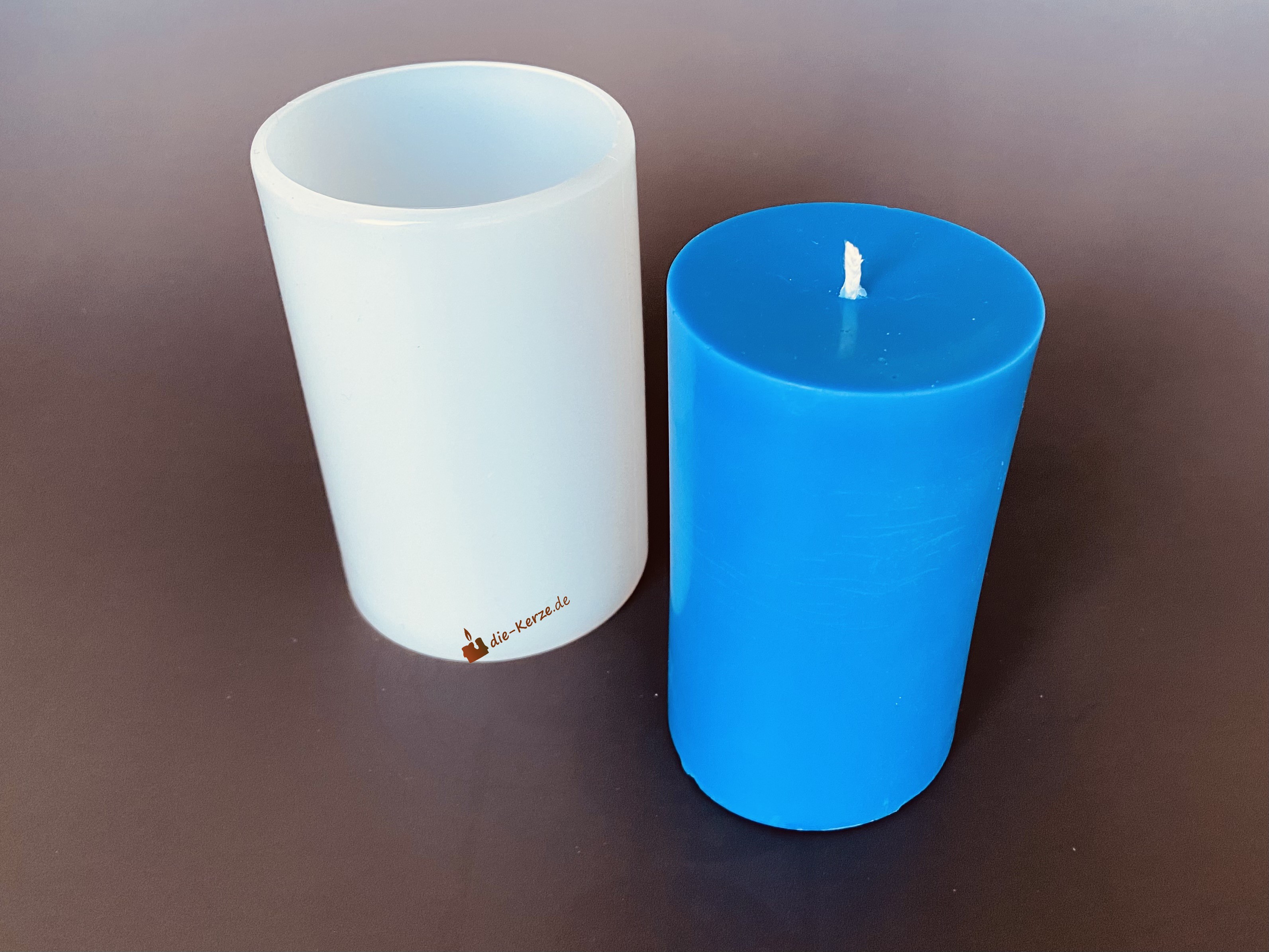 K7074 Silikonform große Stumpenkerze 01